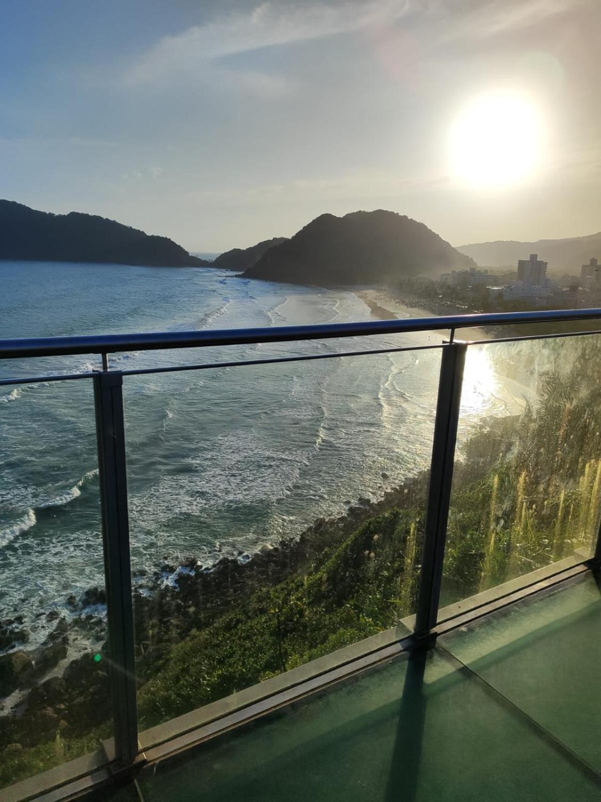 Vila Do Tombo Hotel กัวรูจา ภายนอก รูปภาพ